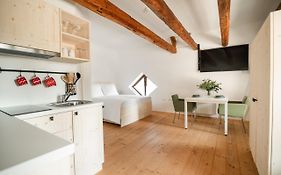 Apartments Strmol